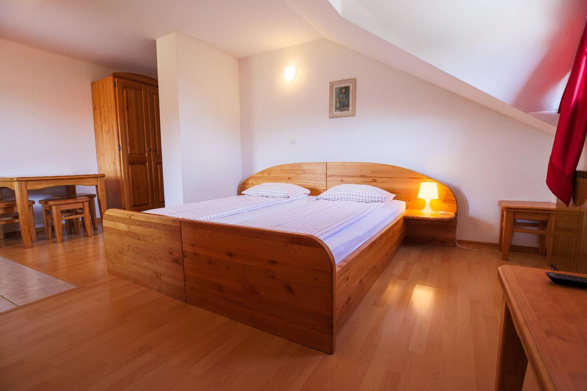 Villa Domacija Malnarjevi à Villa Slavina Extérieur photo